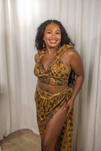 Load image into Gallery viewer, Golden Hearts Jasmine Set