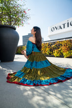 Load image into Gallery viewer, Earth Aura Bollywood Set