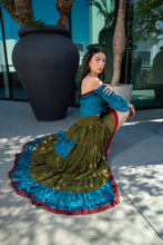 Load image into Gallery viewer, Earth Aura Bollywood Set