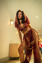 Load image into Gallery viewer, Golden Love Jasmine Set