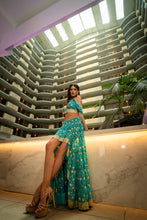 Load image into Gallery viewer, Turquoise Lotus Bollywood Set