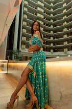 Load image into Gallery viewer, Turquoise Lotus Bollywood Set