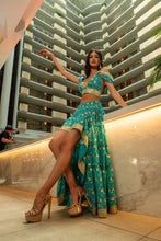 Load image into Gallery viewer, Turquoise Lotus Bollywood Set