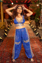 Load image into Gallery viewer, Sapphire Moon Jasmine Set