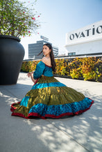 Load image into Gallery viewer, Earth Aura Bollywood Set