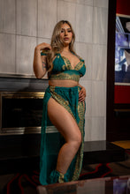 Load image into Gallery viewer, Golden Turquoise Jasmine Set