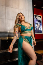 Load image into Gallery viewer, Golden Turquoise Jasmine Set