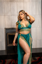 Load image into Gallery viewer, Golden Turquoise Jasmine Set