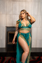 Load image into Gallery viewer, Golden Turquoise Jasmine Set