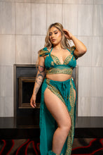 Load image into Gallery viewer, Golden Turquoise Jasmine Set