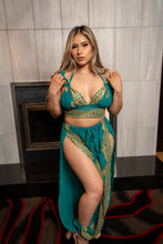 Load image into Gallery viewer, Golden Turquoise Jasmine Set