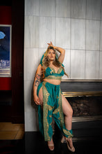 Load image into Gallery viewer, Golden Turquoise Jasmine Set