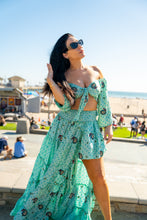 Load image into Gallery viewer, Baby Blue Bandhani Bollywood Set