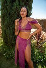 Load image into Gallery viewer, Golden Lily Goddess Set