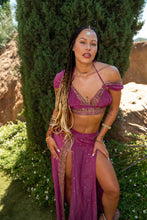 Load image into Gallery viewer, Golden Lily Goddess Set