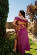 Load image into Gallery viewer, Golden Lily Goddess Set