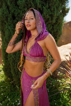 Load image into Gallery viewer, Golden Lily Goddess Set