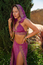 Load image into Gallery viewer, Golden Lily Goddess Set