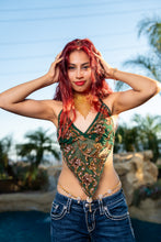 Load image into Gallery viewer, Ancient Emerald Venus Top