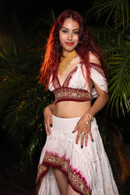 Load image into Gallery viewer, White Rose Bollywood Set