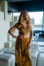 Load image into Gallery viewer, Golden Hearts Jasmine Set