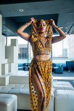 Load image into Gallery viewer, Golden Hearts Jasmine Set