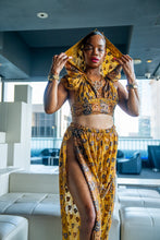 Load image into Gallery viewer, Golden Hearts Jasmine Set