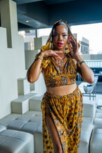 Load image into Gallery viewer, Golden Hearts Jasmine Set