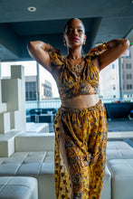 Load image into Gallery viewer, Golden Hearts Jasmine Set