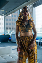 Load image into Gallery viewer, Golden Hearts Jasmine Set