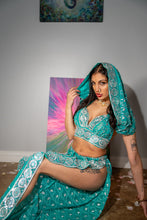 Load image into Gallery viewer, Icy Turquoise Jasmine Set