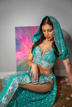 Load image into Gallery viewer, Icy Turquoise Jasmine Set