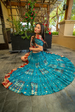 Load image into Gallery viewer, Royal Divinity Bollywood Set