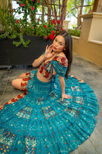 Load image into Gallery viewer, Royal Divinity Bollywood Set