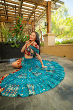 Load image into Gallery viewer, Royal Divinity Bollywood Set