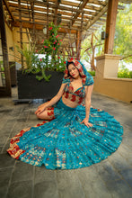 Load image into Gallery viewer, Royal Divinity Bollywood Set