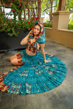 Load image into Gallery viewer, Royal Divinity Bollywood Set