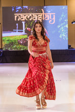 Load image into Gallery viewer, Fire Paisley Bollywood Set