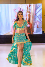 Load image into Gallery viewer, Turquoise Lotus Bollywood Set