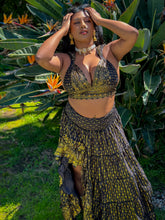 Load image into Gallery viewer, Black Lotus Bollywood Set (BIG SIZE CUP SIZE)