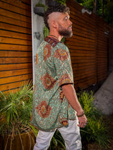 Load image into Gallery viewer, Plant Papi Unisex Button Up shirt