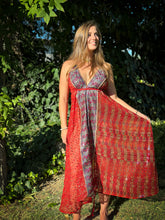 Load image into Gallery viewer, Queen of Hearts Magic Dress