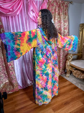 Load image into Gallery viewer, Rainbow Tie Dye Kimono