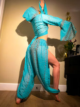 Load image into Gallery viewer, Sky Alchemist Jasmine Set