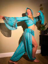 Load image into Gallery viewer, Sky Alchemist Jasmine Set