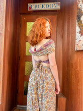 Load image into Gallery viewer, Bohemian Flowers Jasmine Set