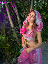 Load image into Gallery viewer, Pink diamonds Jasmine Set
