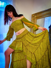 Load image into Gallery viewer, Forest Flower Bollywood Set