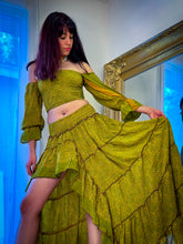 Load image into Gallery viewer, Forest Flower Bollywood Set