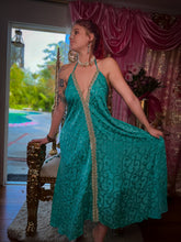Load image into Gallery viewer, Ocean Pearl Magic Dress